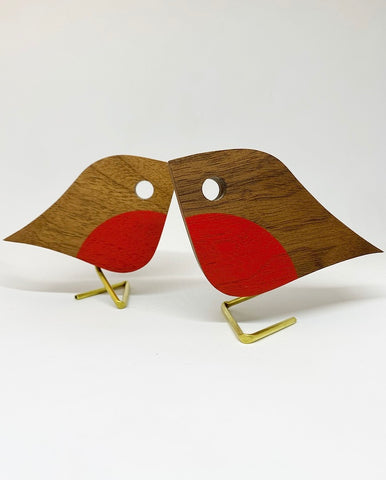 Junior Robin | FSC Certified Walnut with brass leg