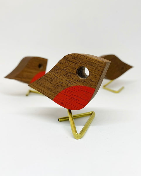 Petit Robin | FSC Certified Walnut & brass leg